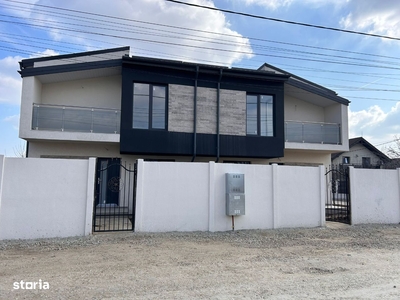 Casa duplex, 200m de Bd 1Mai