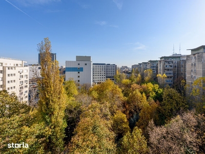 Garsoniera cu priveliste minunata, Gara de Nord