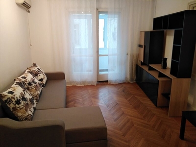 Inchiriere apartament 2 camere Calea Victoriei, particular