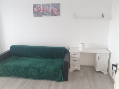 Inchiriere apartament 2 camere Piata Iancului Ofer spre inchiriere apartament cu doua