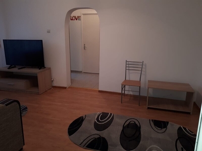 Inchiriere apartament 2 camere Stefan cel Mare