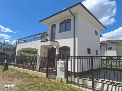 Oferta de vanzare casa semifinisata, Dezmir, 249000 Eur!