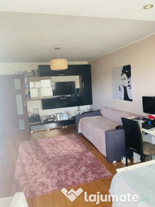 Vand apartamet 3 camere Km 5