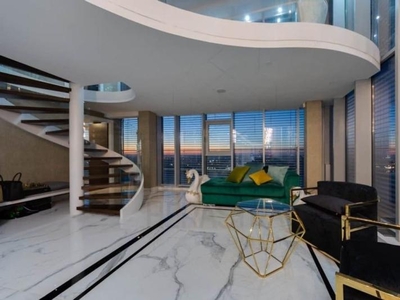 5 rooms Penthouse - Tallest Building in RO