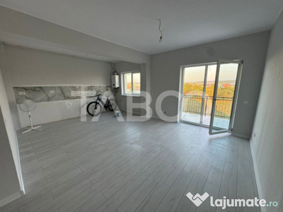 Apartament 2 camere cu balcon si boxa in bloc cu lift zona S