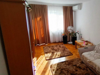 Apartament 2 camere de inchiriat, pe termen lung, situat in