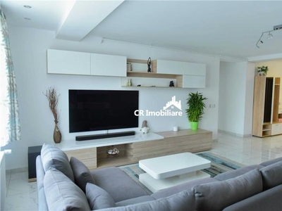 Apartament 3 camere Amfiteatru Residence