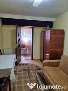 Apartament 3 camere km 4