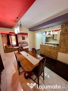 Apartament 3 camere la casa de inchiriat Cetatea Sighisoara