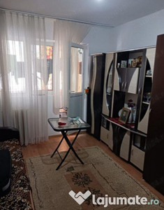 APARTAMENT 3 CAMERE/MALUL ROSU /PLOIESTI