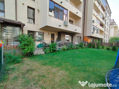 Apartament 3 camere mobilat cu curte proprie