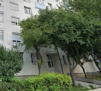 Apartament 3 camere, Piata Sudului/Aparatorii Patriei, Cu Centrala.