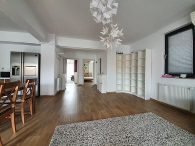 Apartament 4 Camere