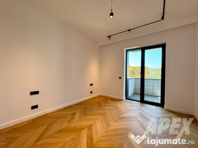 Apartament 4 camere bloc boutique | Terase 40mp | View Lacul