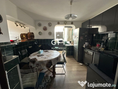 Apartament 4 camere de vânzare, 80 mp-2 locuri de parcare!