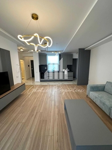 APARTAMENT 4 CAMERE PORSCHE PIPERA