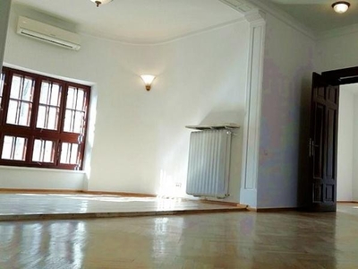 APARTAMENT 9 CAMERE