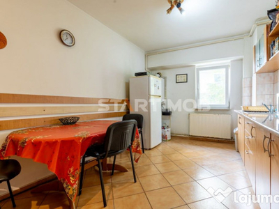 Apartament central str de Mijloc