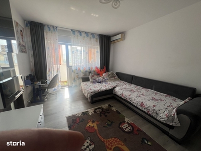 PF inchiriez apartament cu 2 camere+garaj subteran zona vivo