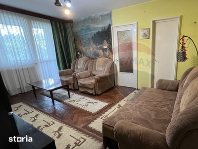 Apartament cu 2 camere de vânzare, Micro 19, Galati