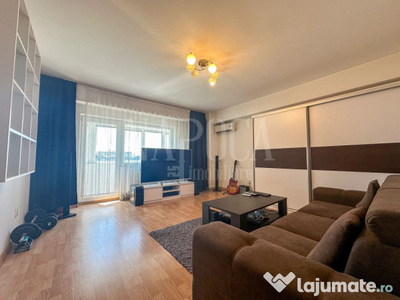 Apartament cu 2 camere decomandate de vanzare in Plopilor!