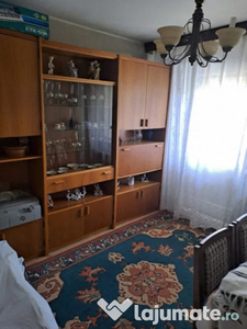 Apartament cu 4 camere decomandate Zona Burdujeni -Cuza Voda 2