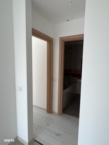 Apartament 2 camere Calea Romanilor etaj intermediar