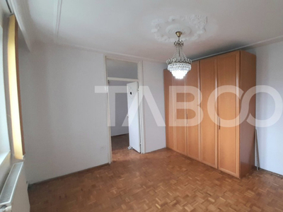 Apartament de vanzare 2 camere balcon zona Mihai Viteazu Sib