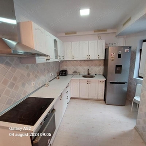 Apartament modern de 4 camere de inchiriat, central, zona Armeneasca