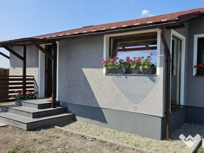 Casa de vacanta cu bun gust construita langa muntii Fagaras