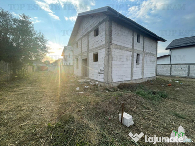 Casa P 1 la rosu in comuna Stefanesti