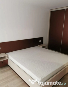 Centru chirie Apartament 2 camere in Shopping Plaza