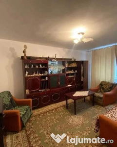 De vanzare 2 camere , zona ultracentrala , 43500 euro