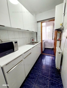 Apartament modern cu 2 camere, balcon generos și parcareBaciu