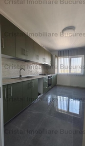 Inchiriez apartament de 3 camere-penthouse- in zona 1 Decembrie