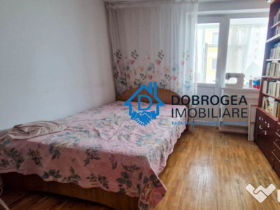 ISACCEI-APARTAMENT 2 CAMERE, ETAJ 2