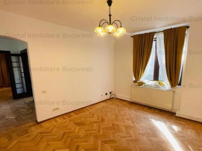 Vand apartament 2 camere Unirii