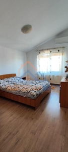 VAnzare apartament 2 camere zona Piata RahovaPecineaga