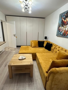 Vanzare Apartament cu 2 camere zona Decebal