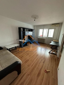 Vanzare Apartament cu 2 camere, zona Miltiari, Gorjului