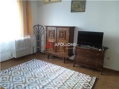 Apartament 3 camere semidecomandat lÃ¢ngă clubul sportiv Dinamo