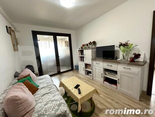 Apartament 2 camere, 41 mp, zona Valea Adanca