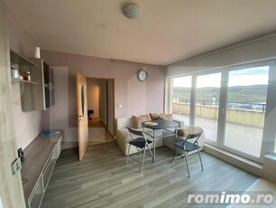 Apartament 2 camere, 54mp cu balcon, terasa 37mp, parcare, S-V,zona Petrom Baciu