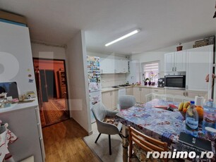 Apartament 2 camere, 54mp, etaj intermediar, zona Iulius Mall