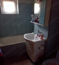 Apartament 2 camere bloc izolat zona Kiriac amenajat