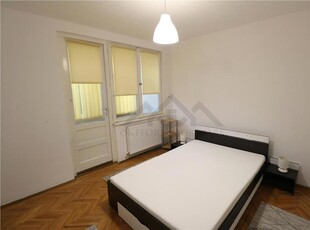 Apartament 2 camere, centrala proprie, zona Centrala