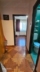 Apartament 2 camere de vanzare in Onesti zona centrala.