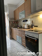 Apartament 2 camere Decebal, zona Semilună!