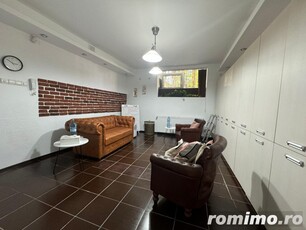 Apartament decomandat cu 2 camere, 43mp utili, demisol -zona Centrala