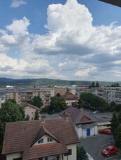 Apartament 2 camere decomandat de vanzare in Rm. Valcea